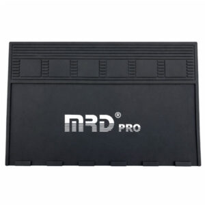 משטח סיליקון מקצועי עם 6 מגנטים MRD PRO לארגון ציוד תספורת